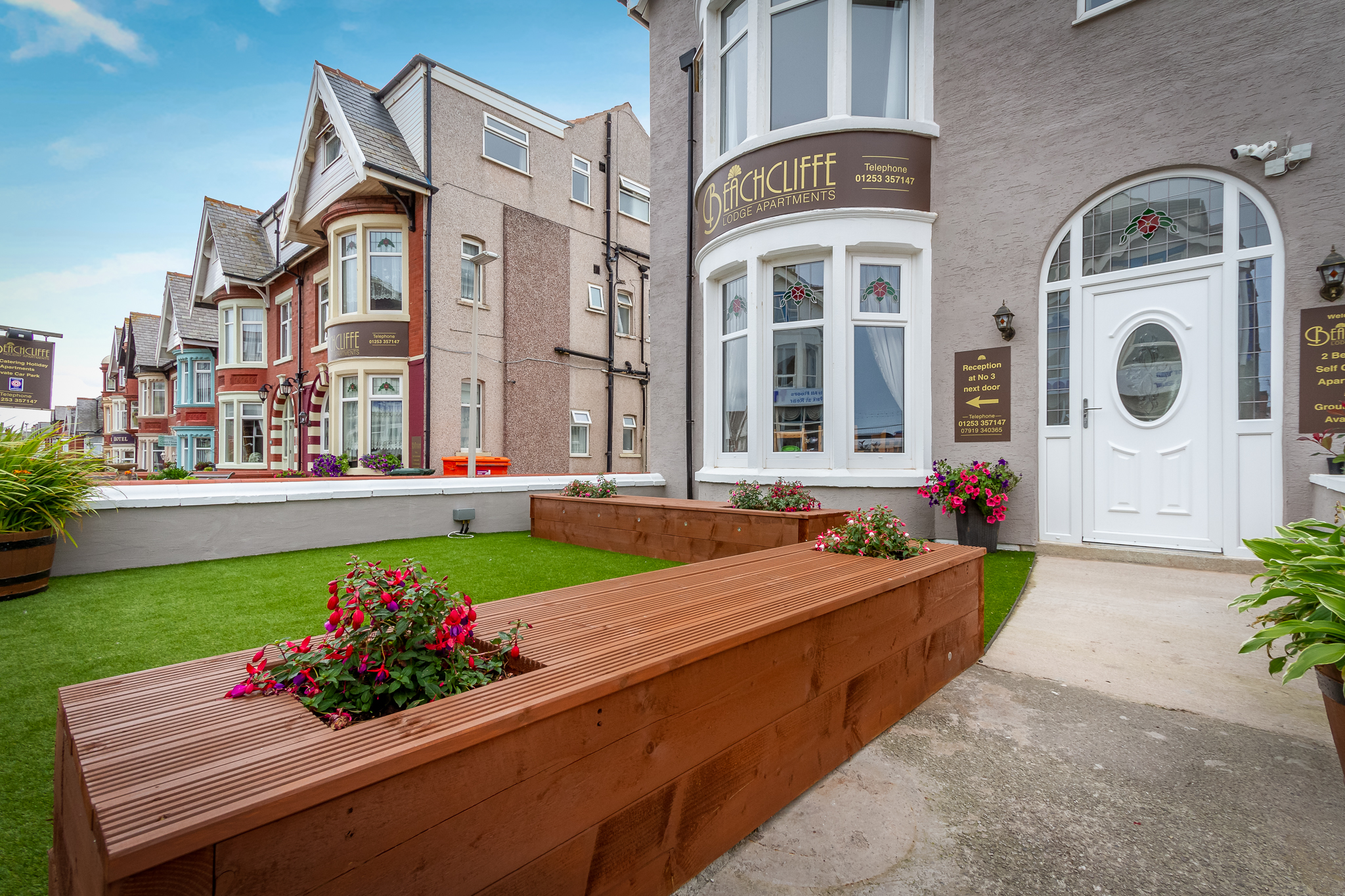 Monday – Friday Illumination Deals | Beachcliffe Self Catering Holiday